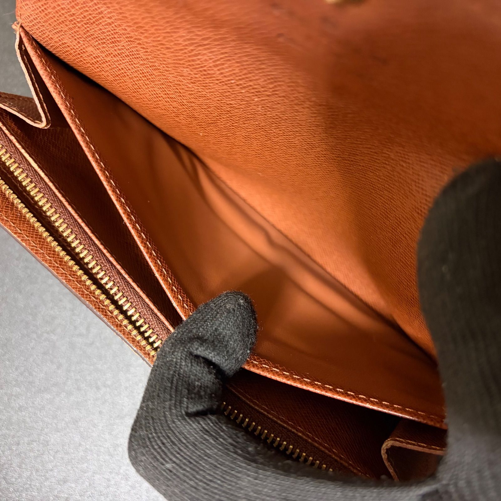 d70 ポルトモネ クレディ ポルトフォイユ サラ 旧型 Louis Vuitton 