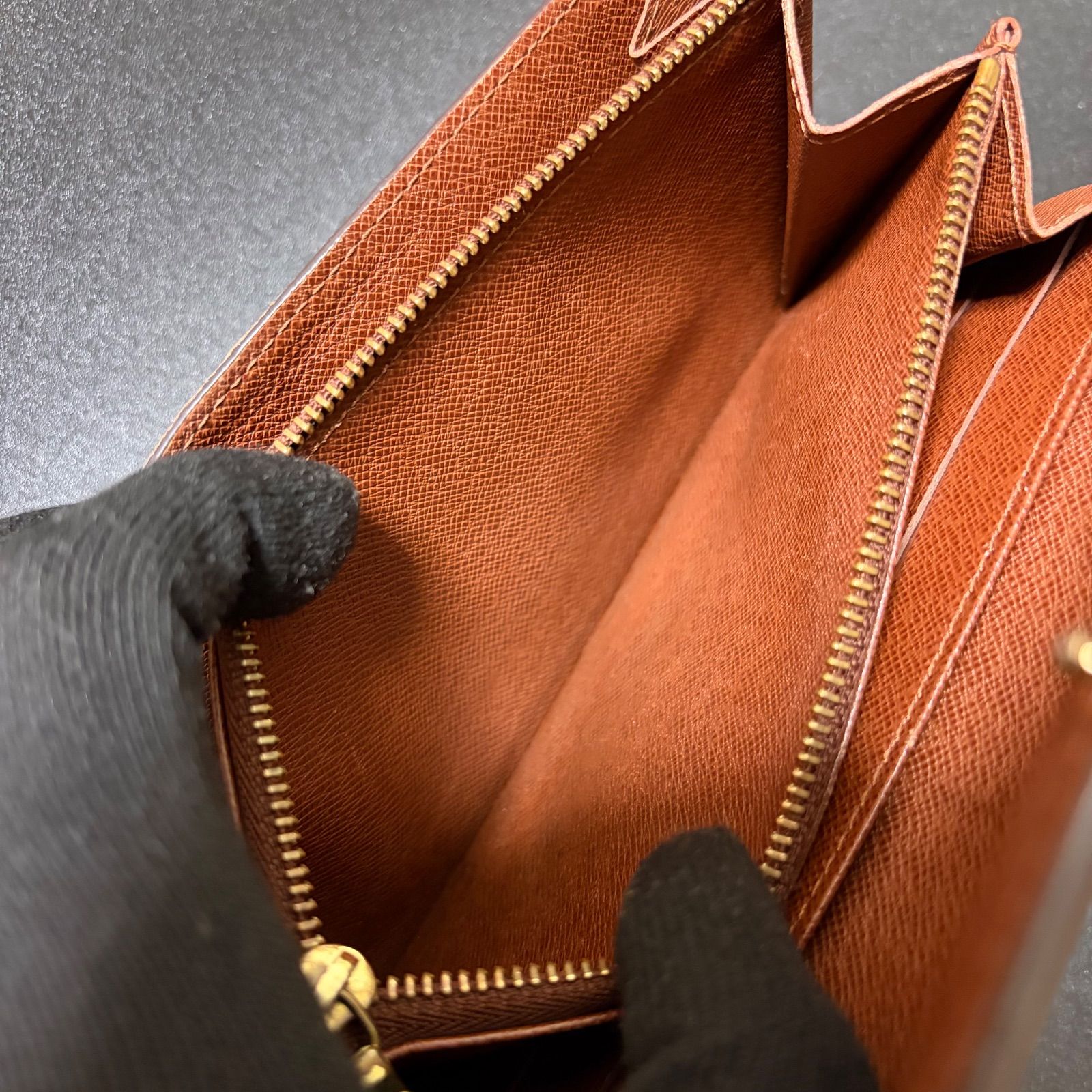 d70 ポルトモネ クレディ ポルトフォイユ サラ 旧型 Louis Vuitton