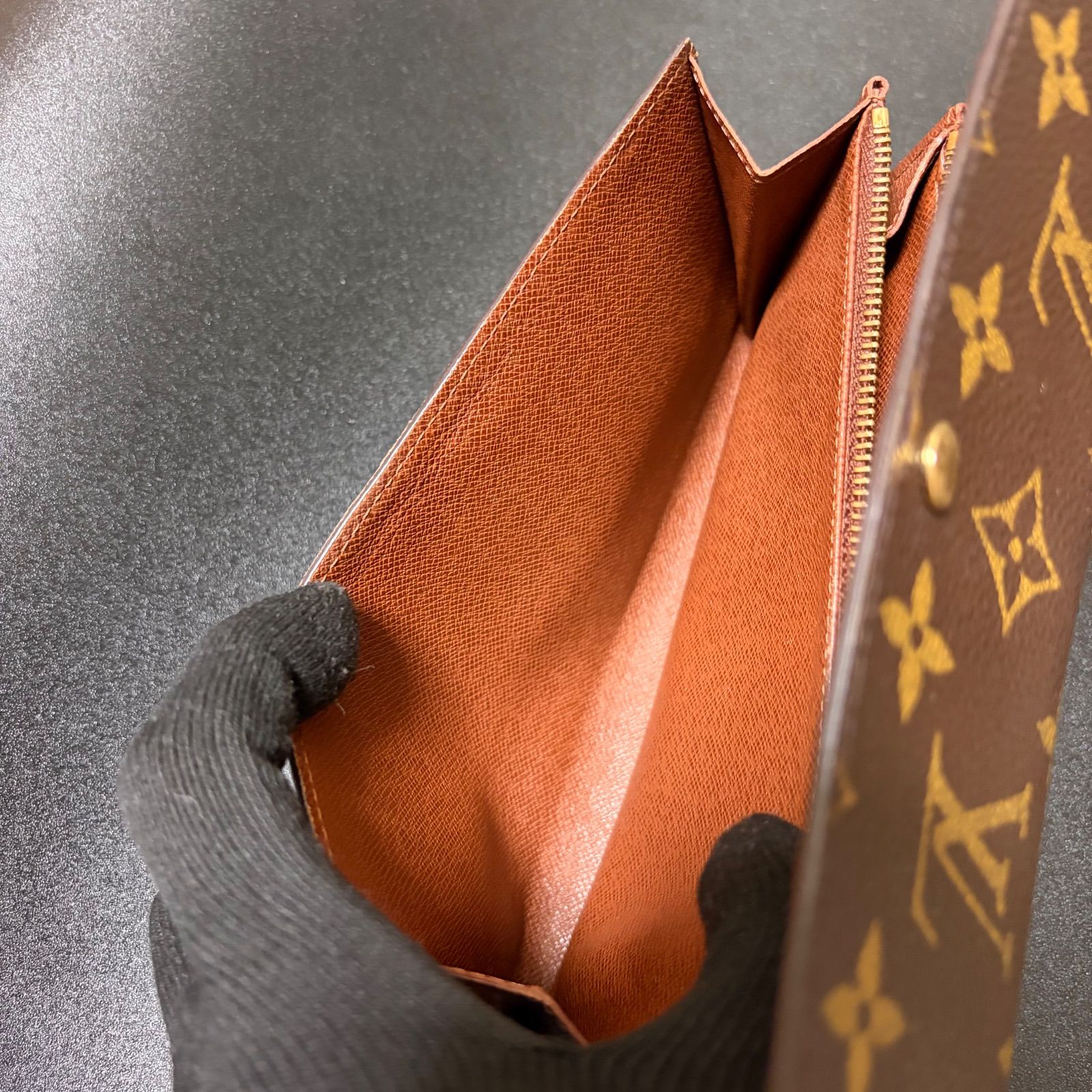 d70 ポルトモネ クレディ ポルトフォイユ サラ 旧型 Louis Vuitton