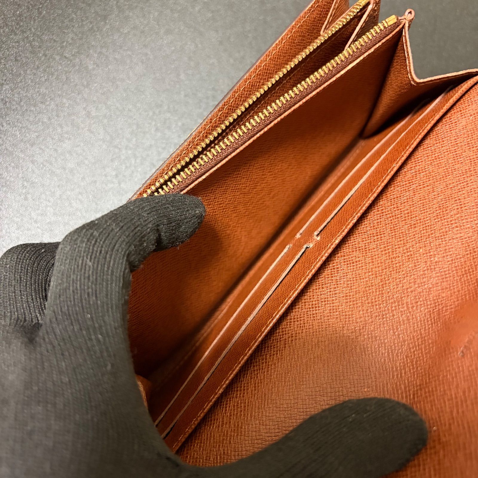 d70 ポルトモネ クレディ ポルトフォイユ サラ 旧型 Louis Vuitton