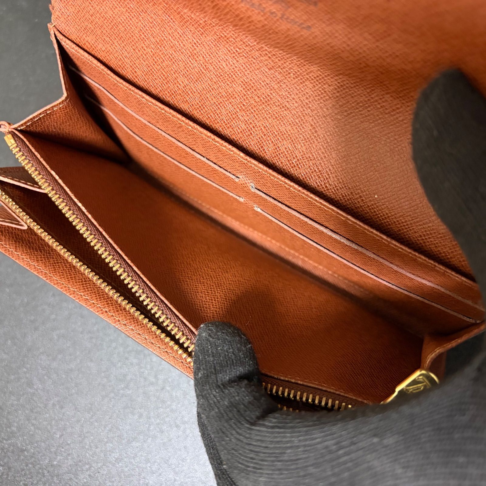 d69 ポルトフォイユ サラ 旧型 Louis Vuitton ルイ ヴィトン 2つ 折り 