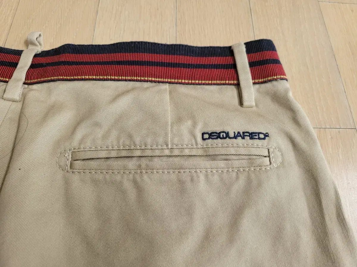 DSQUARED2 ディースクエアード2 ズボン コットン パンツ コットンパンツ キー スタシ