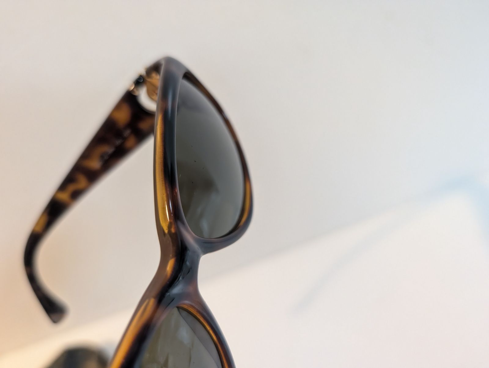 FENDI フェンディ サングラス FENDI フェンディ サングラス