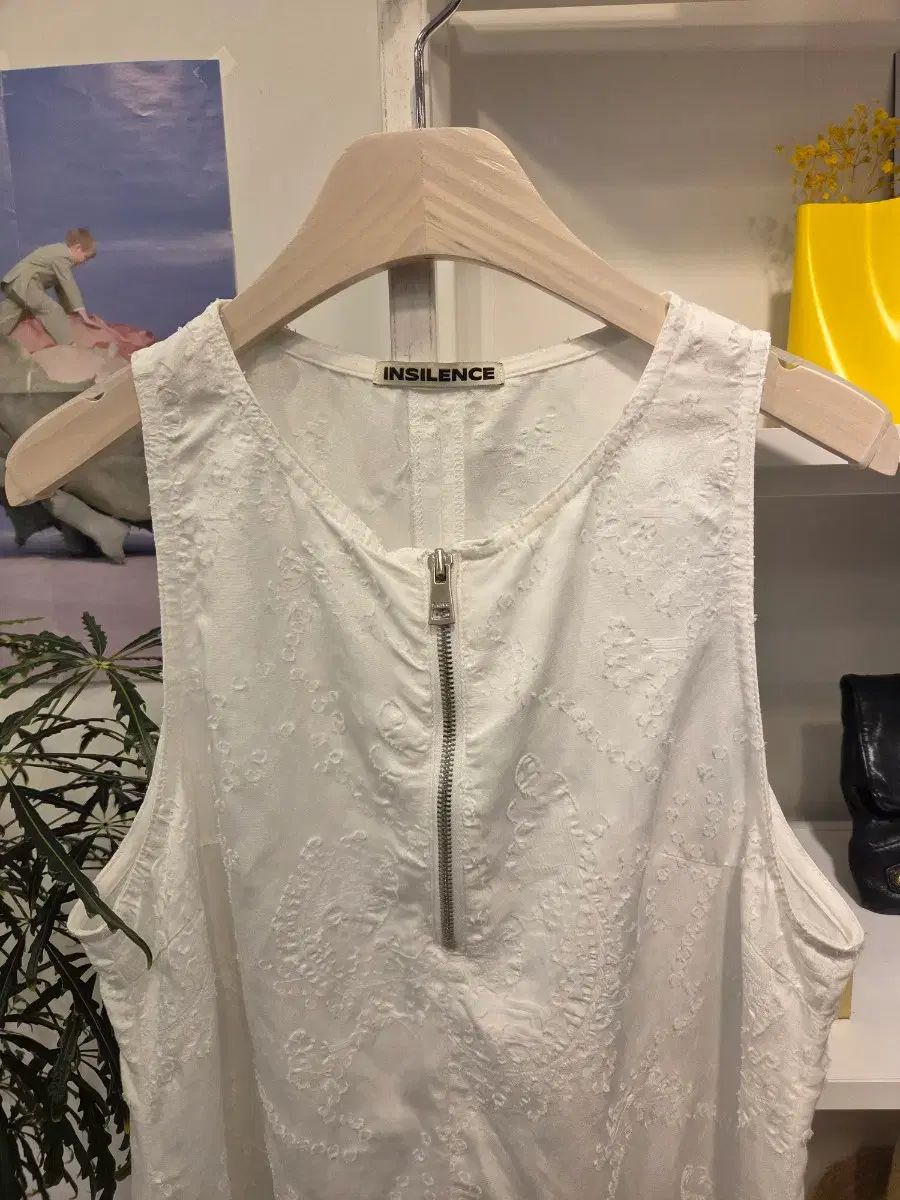 INSILENCE インサイレンス 刺繍 ロング ONE PIECE