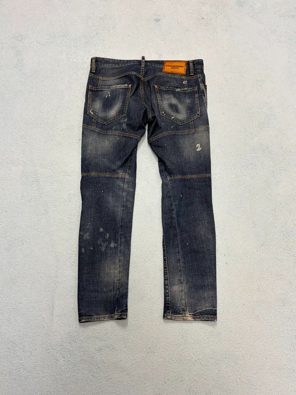 32) DSQUARED2 ディースクエアード2 バイカー ダーティー ジーン 32) DSQUARED2 ディースクエアード2 バイカー ダーティー ジーン