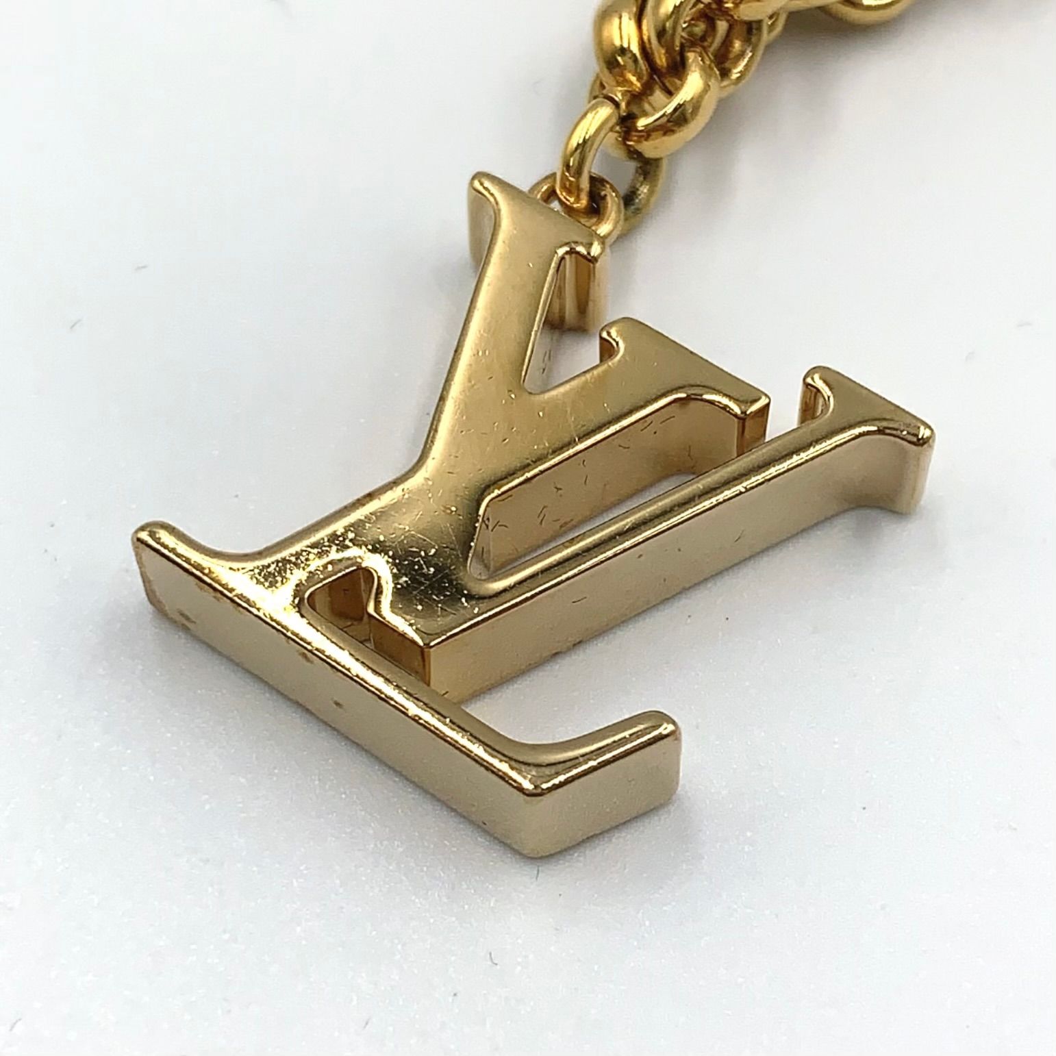 【新着】LOUIS VUITTON フルール ドゥ モノグラム GP オフホワイト×ゴールド×ベージュ チャーム ゴールド M65111