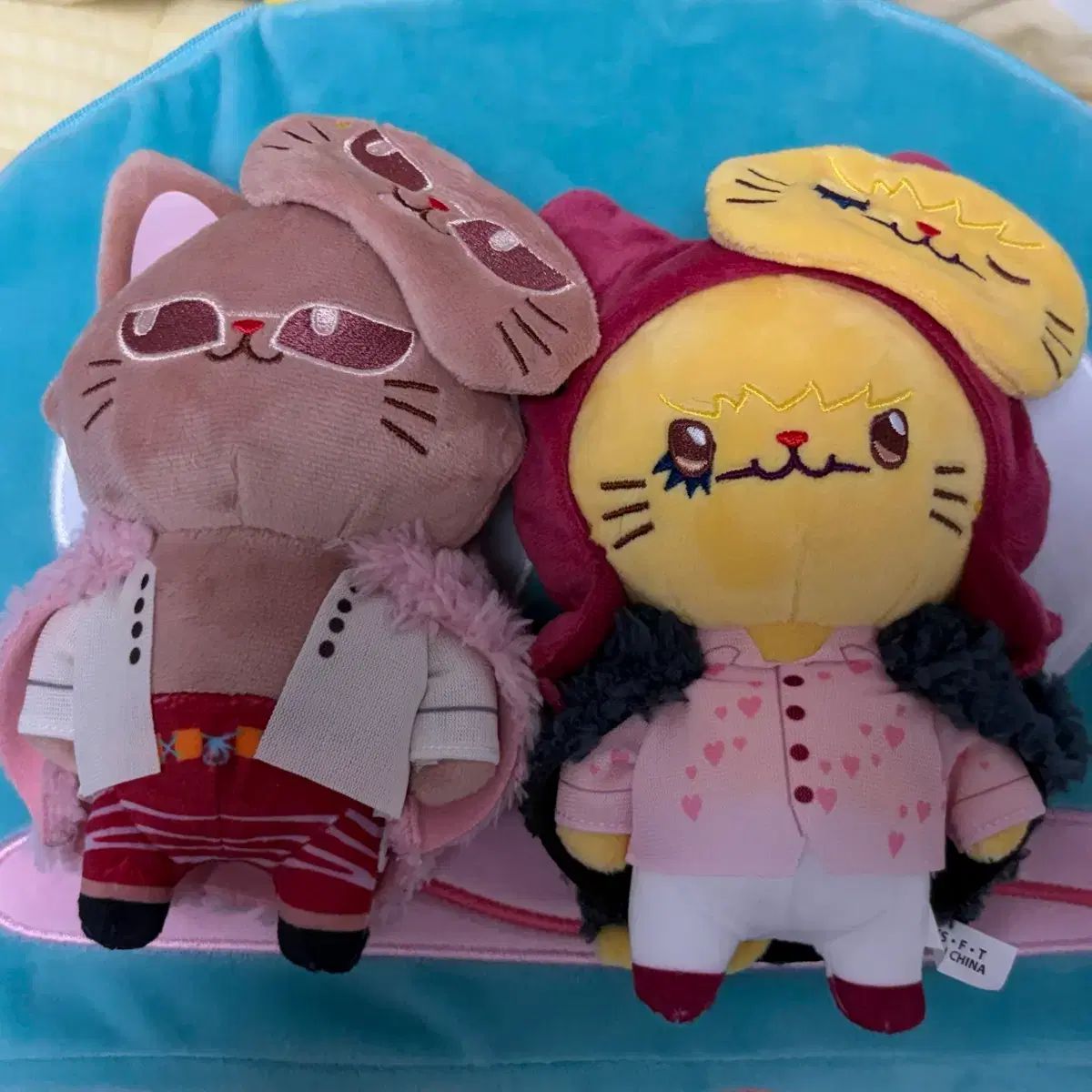 (送料込み 58) ONE PIECE 猫ぬいぐるみ ドフラミンゴ & コラソン まとめ