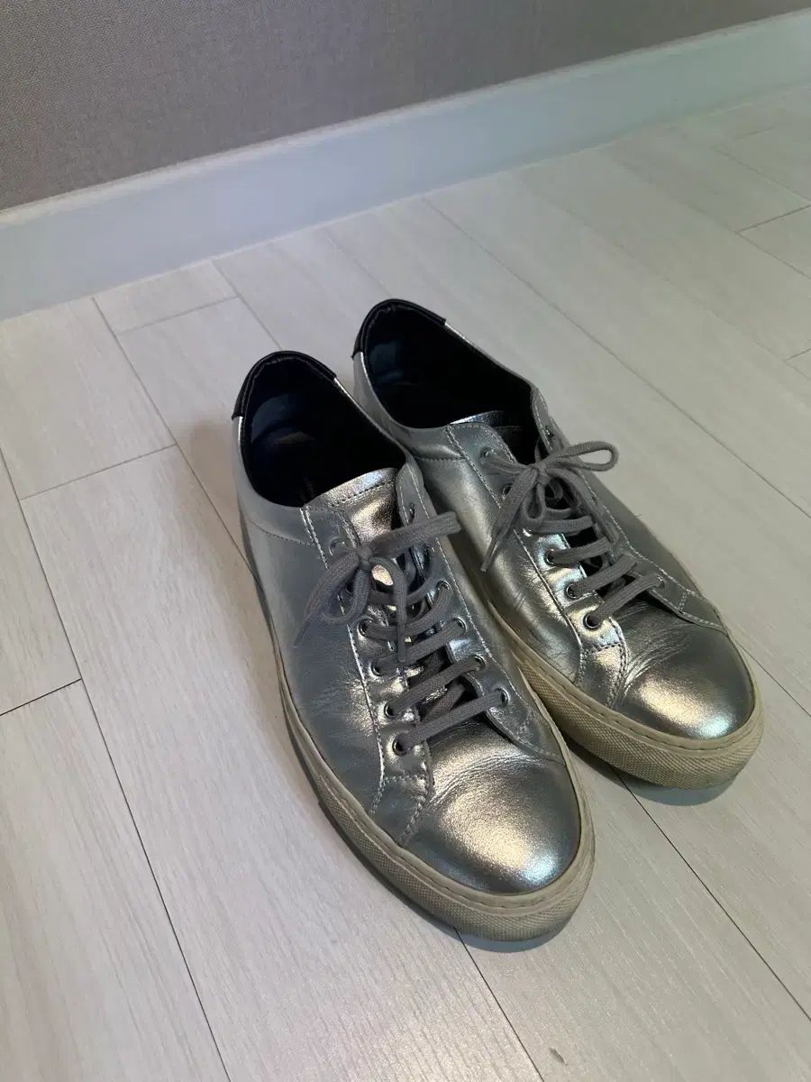 COMMON PROJECTS コモンプロジェクツ シルバー スニーカー 41