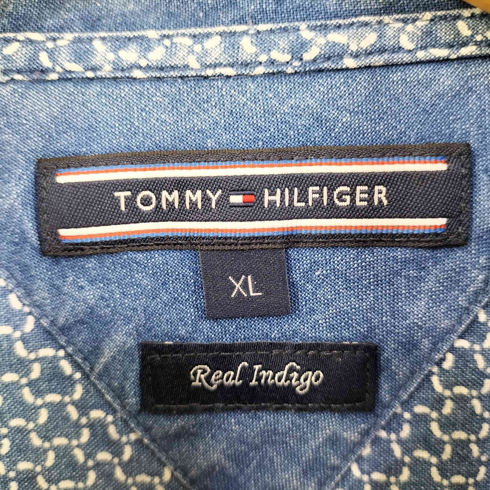 トミーヒルフィガー TOMMY HILFIGER Real Indigo 幾何学模様 ボタン 