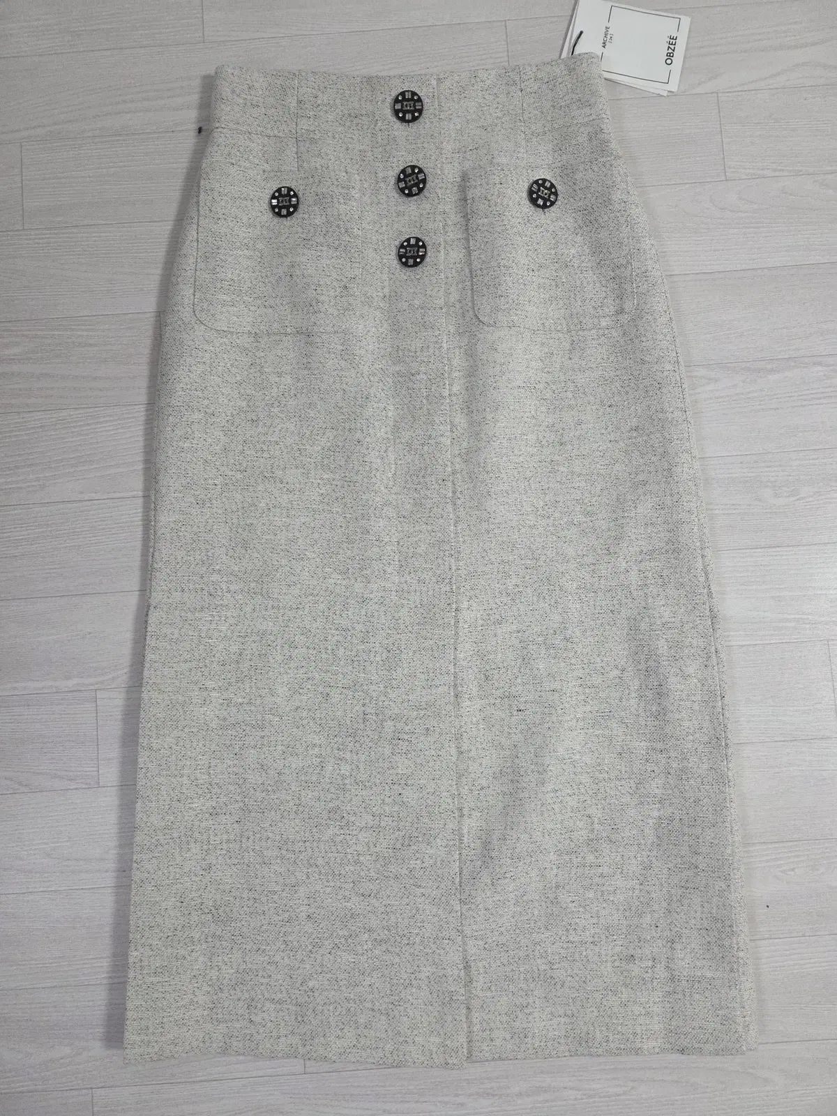 オブジェ (OBZEE) スカート (新品) 出品