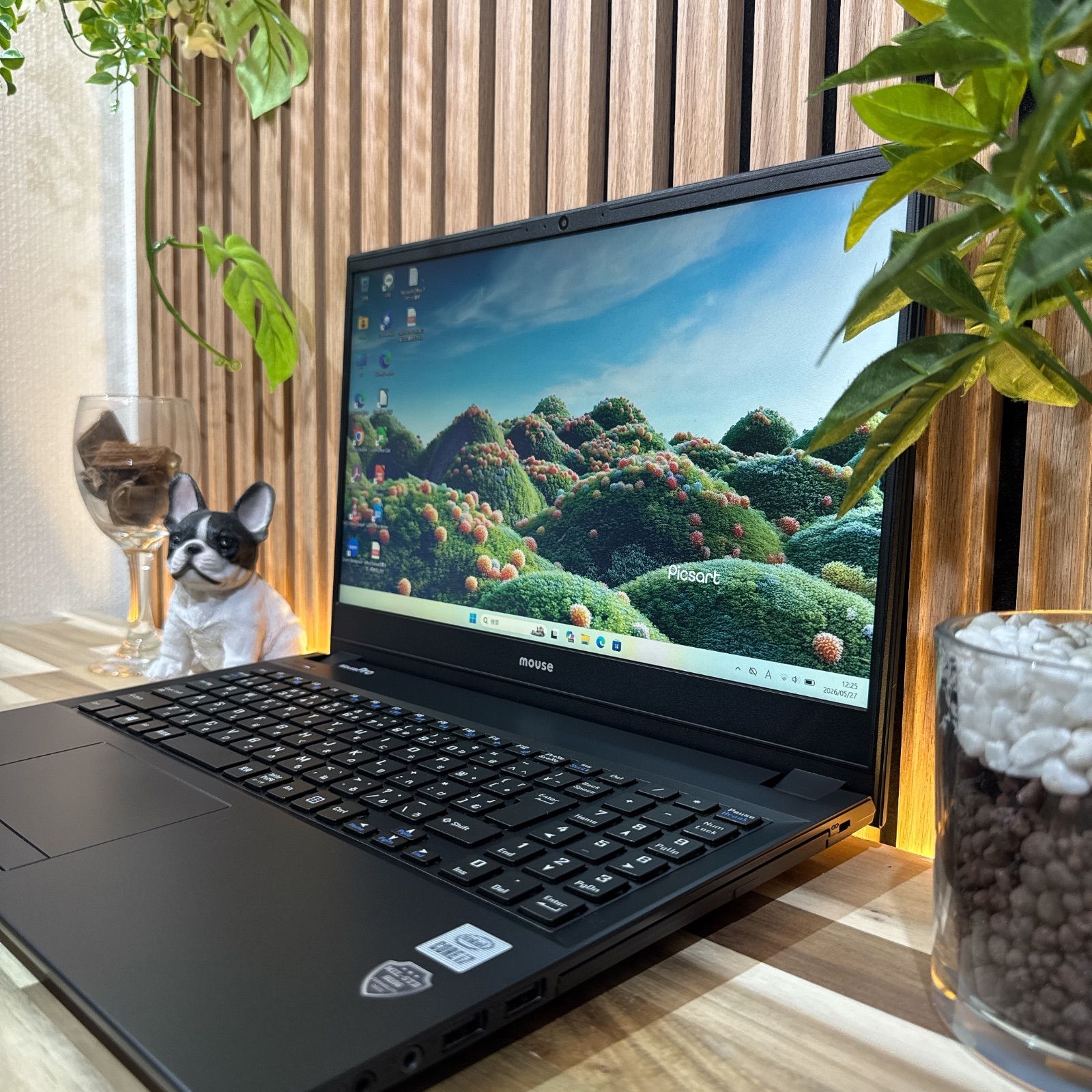 Mouse MPro i7/8GB/SSD256GBノートPC- メルカリ