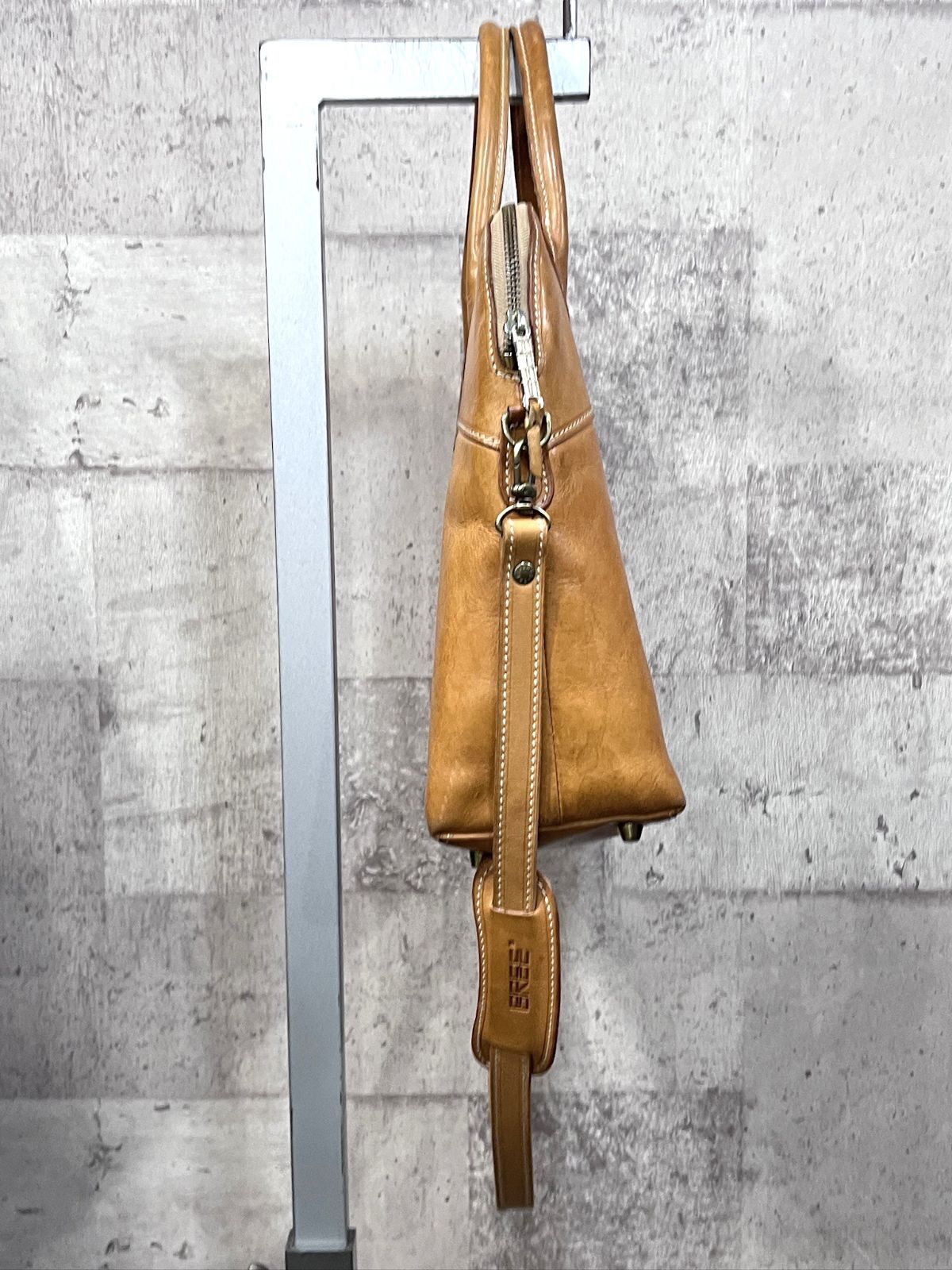 BREE CLASSIC ヌメ革 2WAY ショルダーバッグ ハンドバッグ ブリー