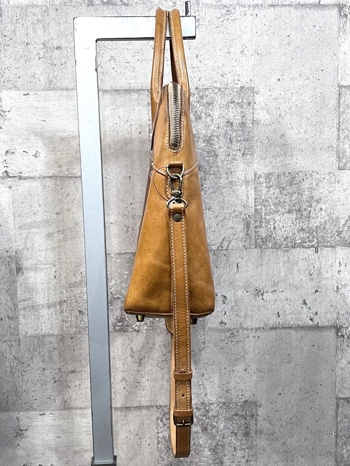 BREE CLASSIC ヌメ革 2WAY ショルダーバッグ ハンドバッグ ブリー
