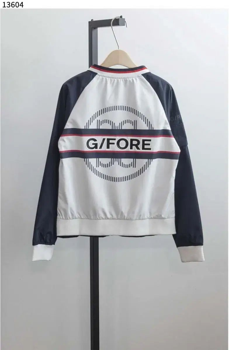 G FORE(ジーフォア) レディース サークル G's ロゴ ストライプ バイ
