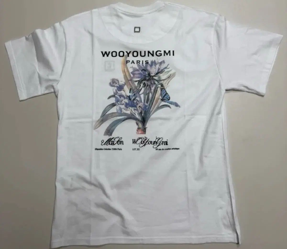 ウーヨンミ フラワー プリンティング 半袖 Tシャツ 白