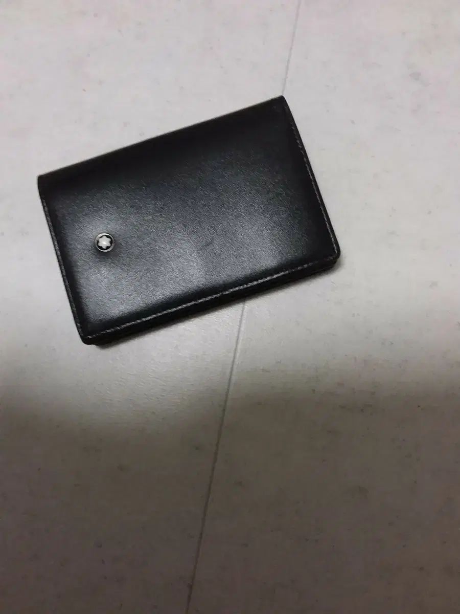 MONT BLANC ブラック 半二つ折り財布