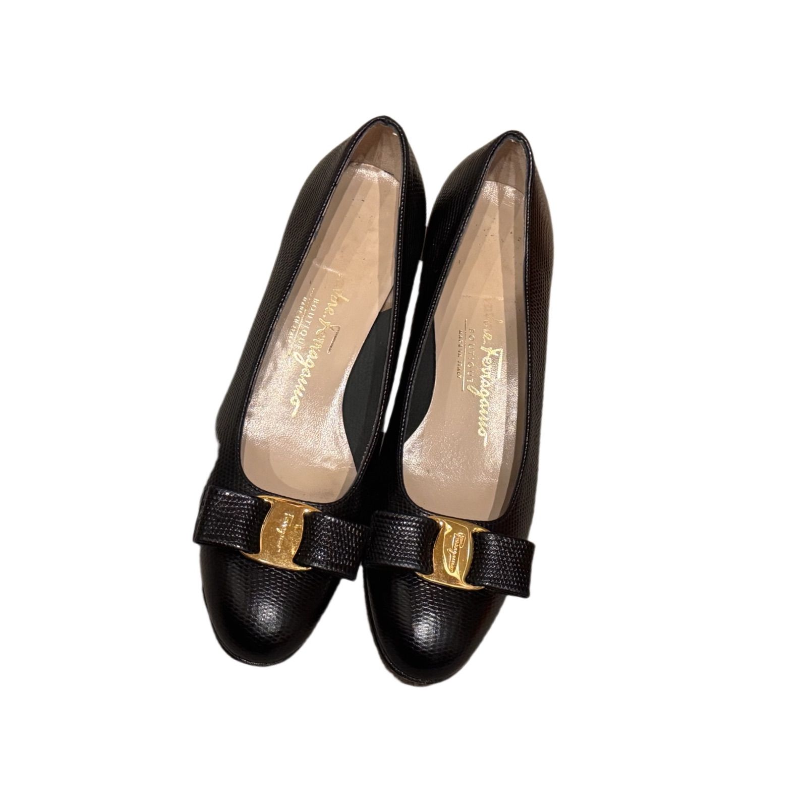 Salvatore Ferragamo フェラガモ ヴァラ パンプス ブラック