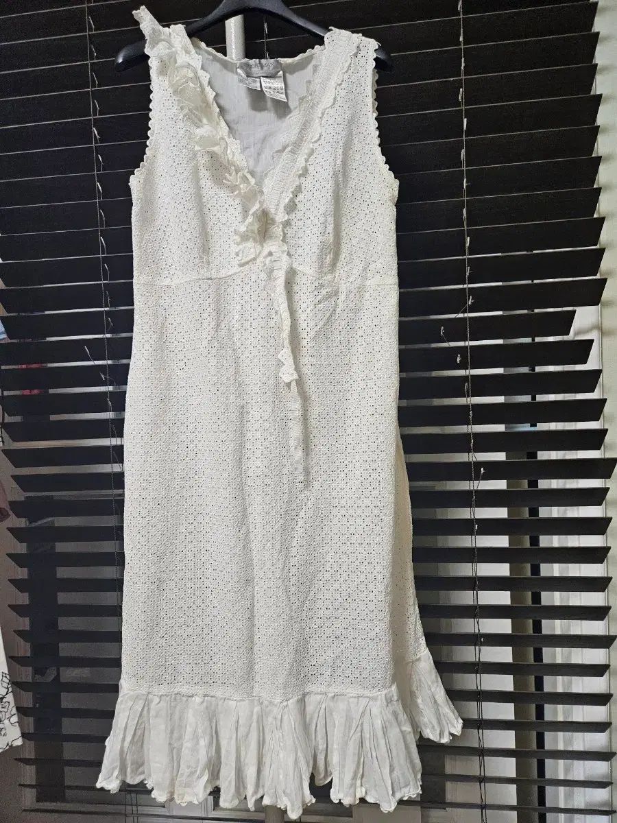 MAX MARA マックスマーラ 白 エンブロイダリー レース ノースリーブ ONE PIECE