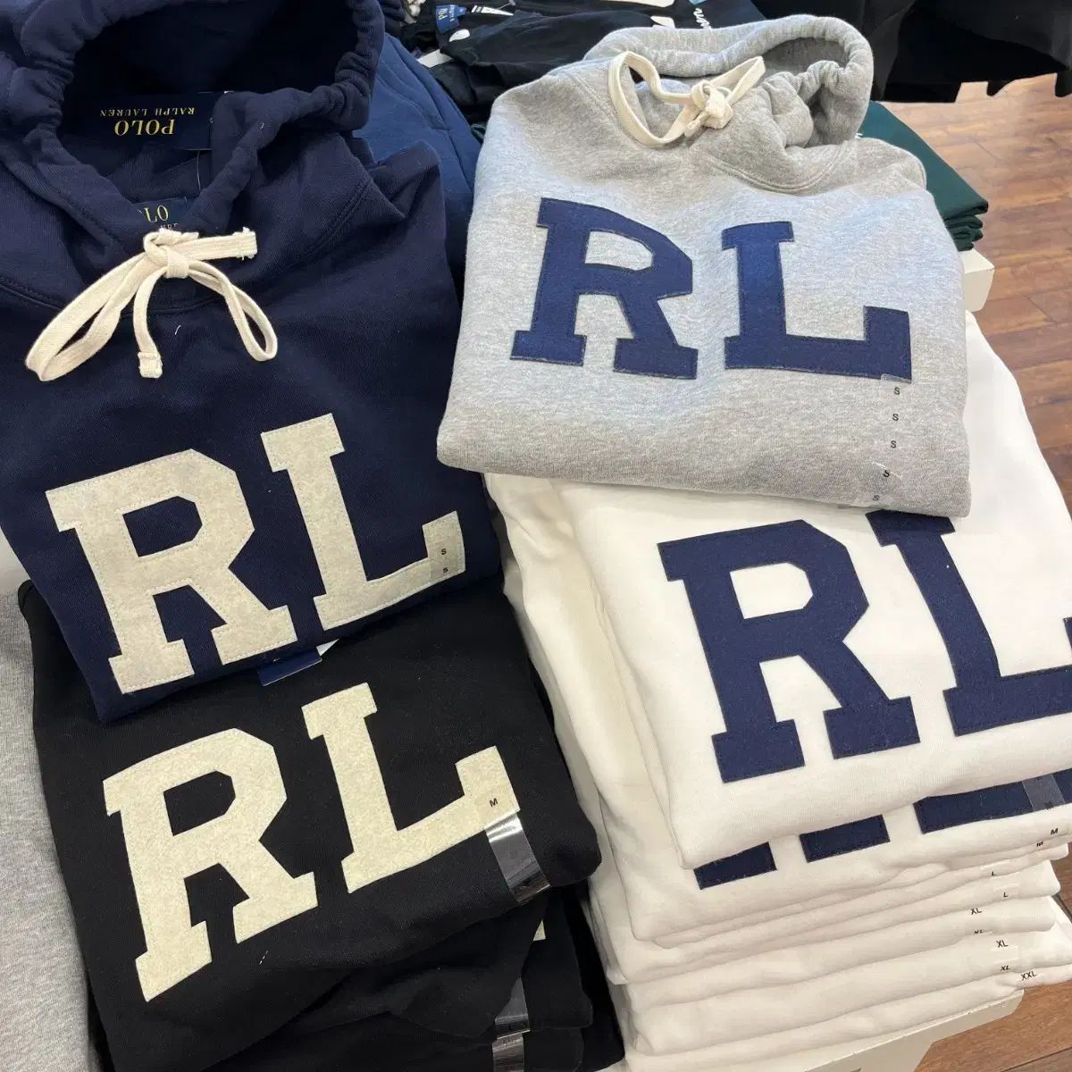 ポロラルフローレン 起毛 フーディー L 新品 - メルカリ