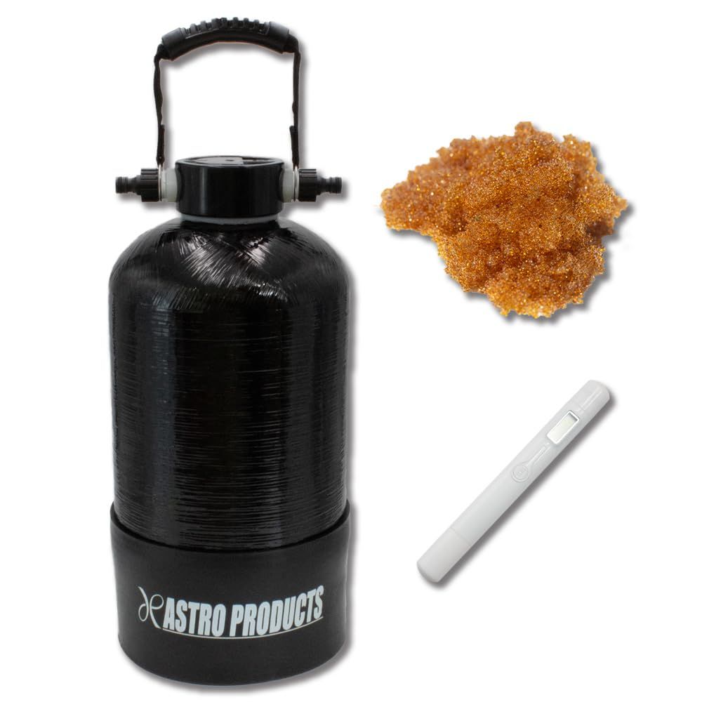 【新品】アストロプロダクツ 洗車用純水器 | 容量13.8L 純水採水量 約1900L 純水器 イオン交換樹脂10L(5L×2)、アダプター×2、水道用ニップル×2、ベルト、シールテープ付属 25b6b7ff