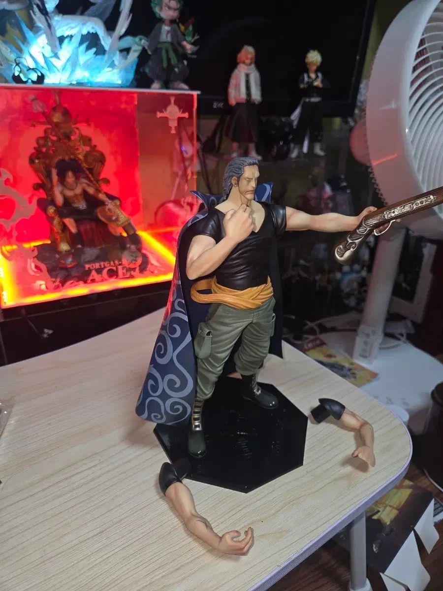 ONE PIECE ポップ ベン・ベックマン 出品