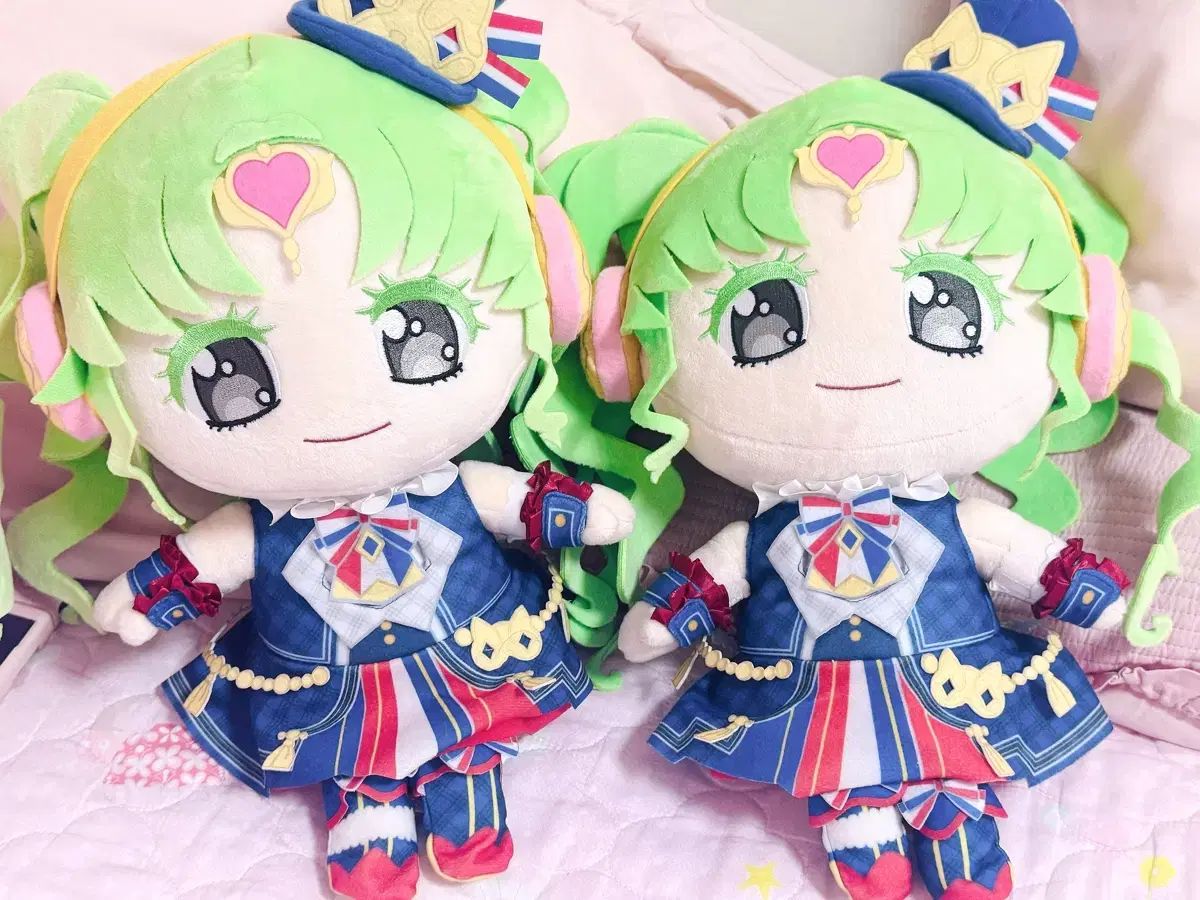 アイドルタイムプリパラ ファルル 人形 出品