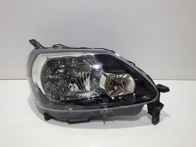 ポルテ　右ヘッドライト　ハロゲン　NCP　NSP140/141/145　52-258　A1　81110-52F62　コーティング　綺麗　260527054