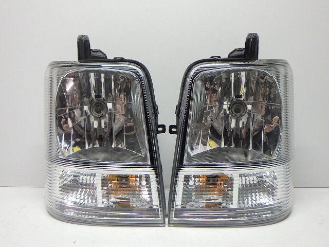 エヴリィ　ヘッドライト　左右　ハロゲン　DA64V　レベ付き　LE04H6129/G6129　35120/35320-68H51　コーティング　綺麗　260522009