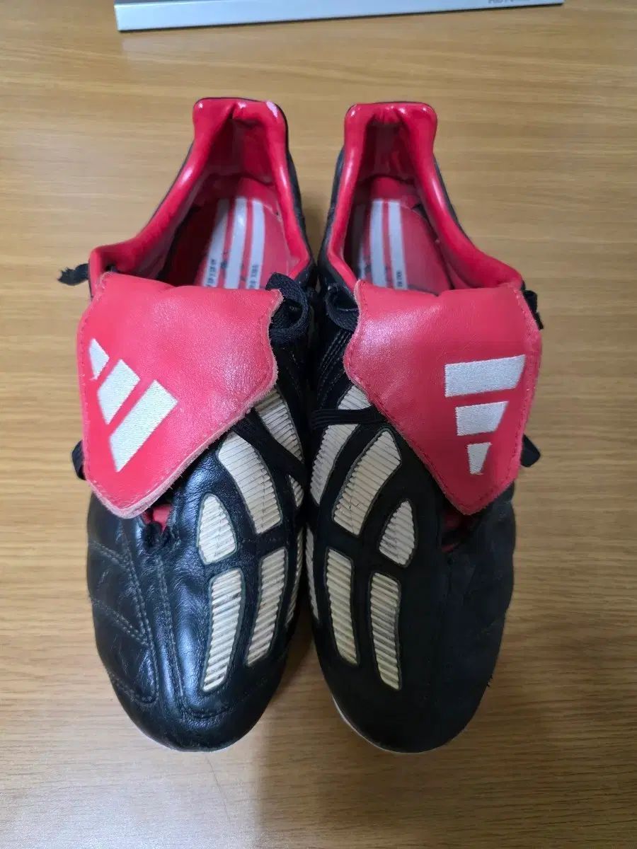 プレデターマニアFG 275 黒赤 出品