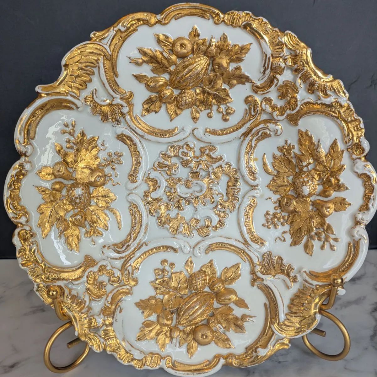 【希少色】マイセン MEISSEN ゴールドレリーフ キャビネットプレート 23cm マイセン MEISSEN ゴールドレリーフ キャビネットプレート ロココ