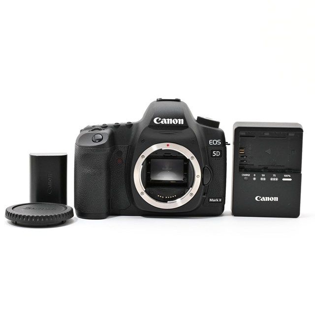 ＜良品＞ Canon EOS 5D Mark II ボディ｜フルサイズデジタル一眼レフカメラ｜シャッター数5,478枚｜動作良好｜外観非常に綺麗｜ファインダー内小ゴミあり｜安心の実用モデル