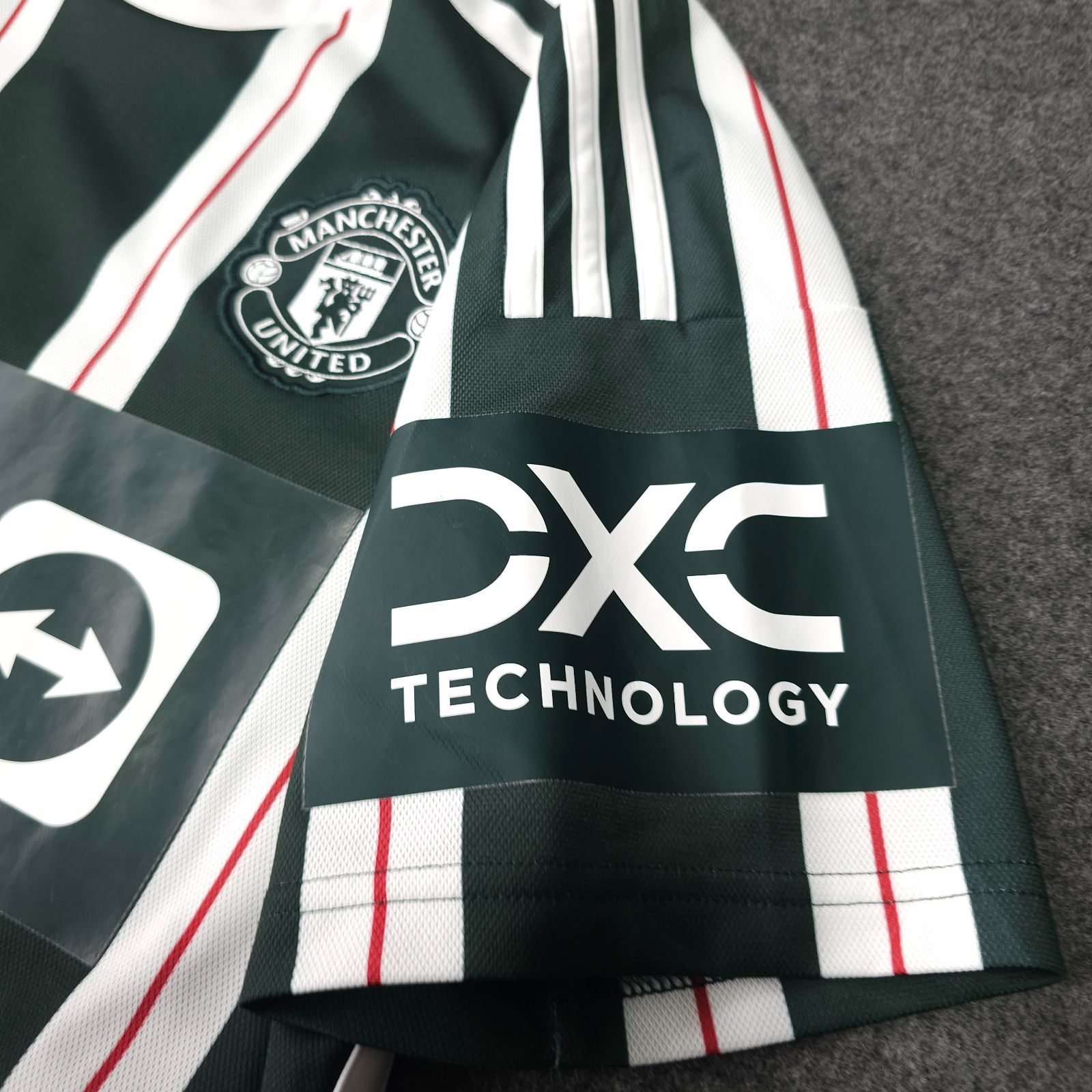 👌値下げ交渉受付中】美品 adidas マンチェスターユナイテッド 2023-24