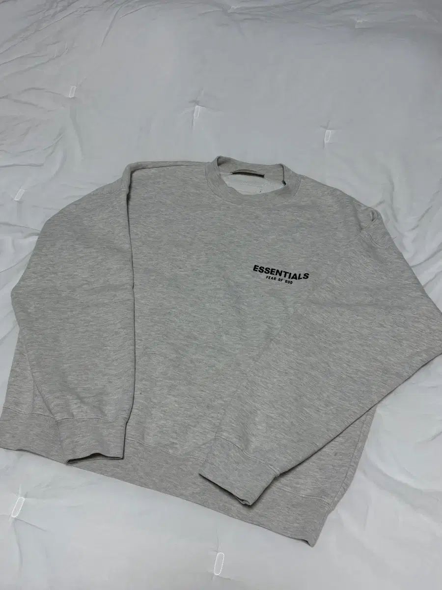 FEAR OF GOD エッセンシャルズ スウェットシャツ ライト オートミール M
