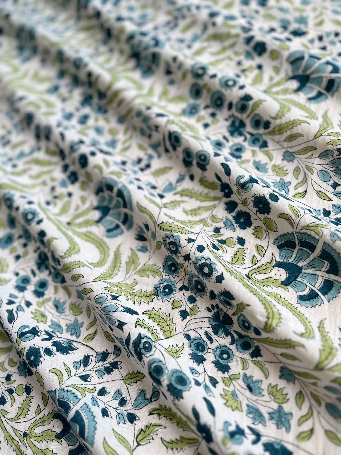 Sarasa Fabric 3m インド綿 ブロックプリント 白地に緑と水色