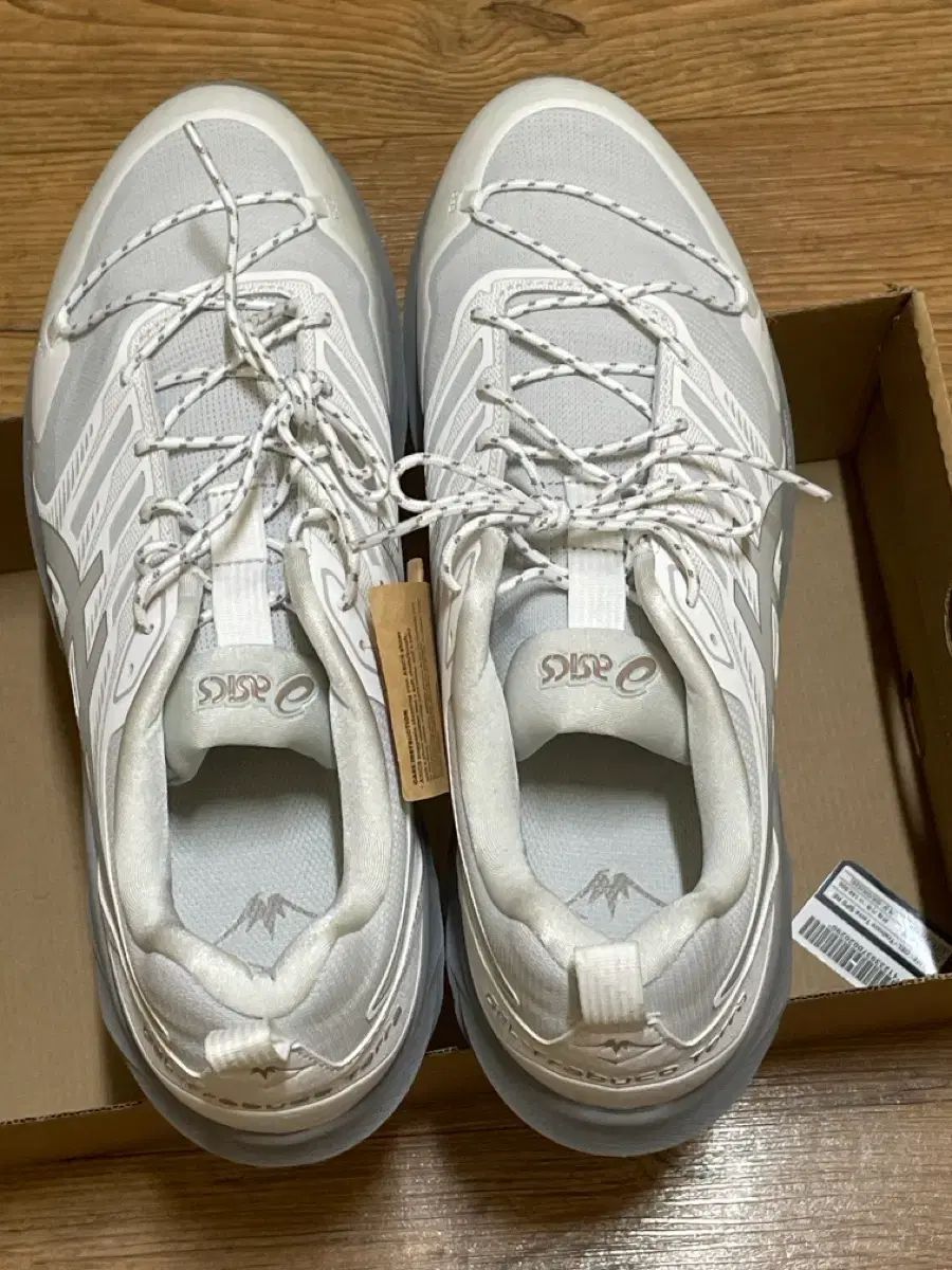 アシックス 290 新品