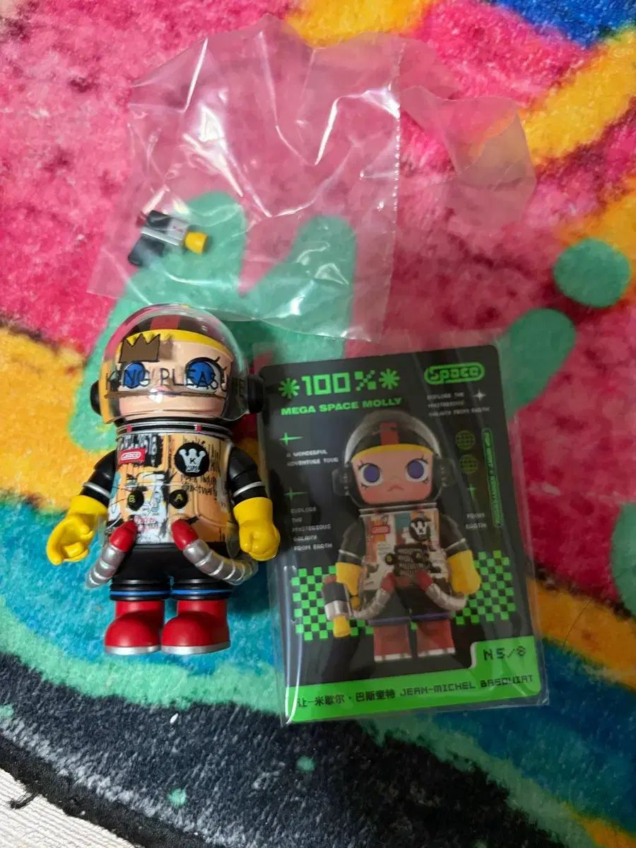 ポップマート メガ スペース モーリー 02 ジャン＝ミシェル・バスキア