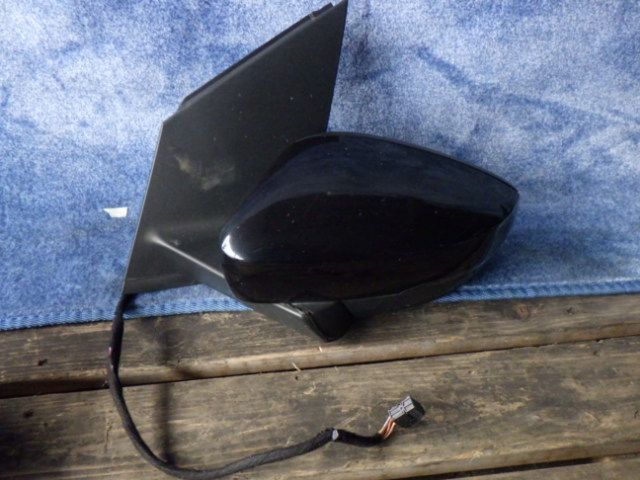 G2412-5　VW/フォルクスワーゲン　ポロ　6RCBZ　左ドアミラー/サイドミラー