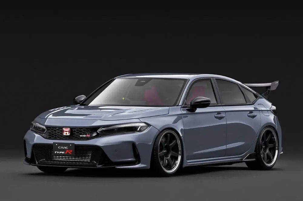 Honda Civic Type-R J'S Racing (FL5) Gray (1/18 Scale)