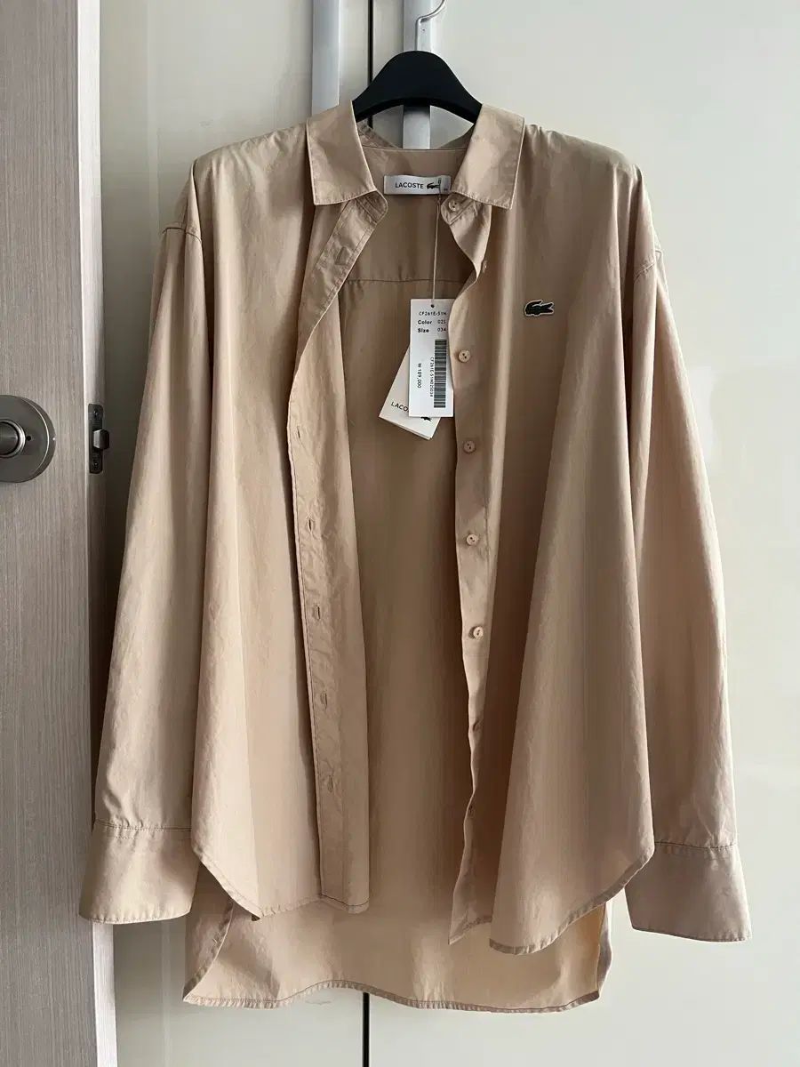 (新品) ラコステ ベージュ シャツ 34サイズ