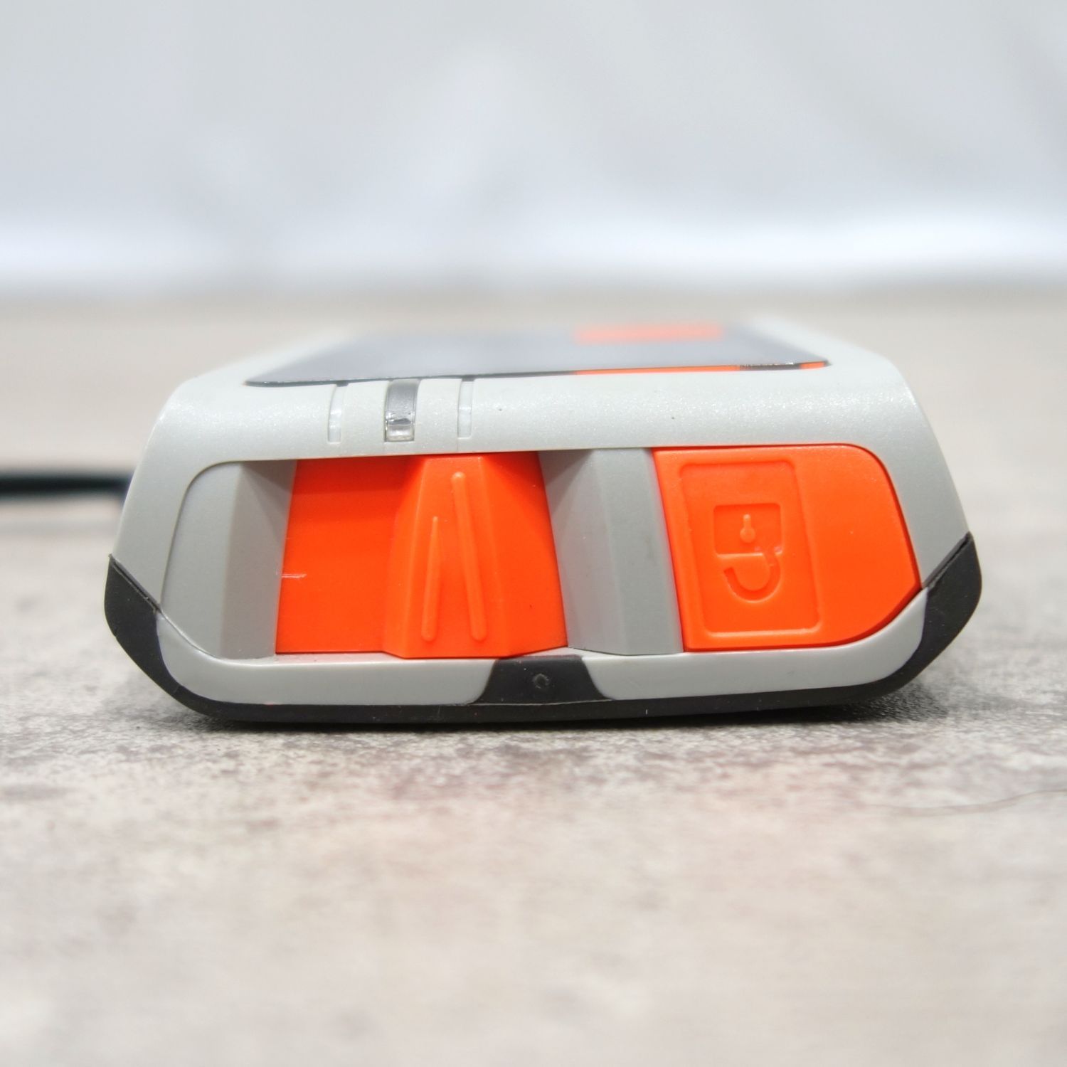 美品 マムート MAMMUT アバランチ ビーコン Barryvox Barry - メルカリ