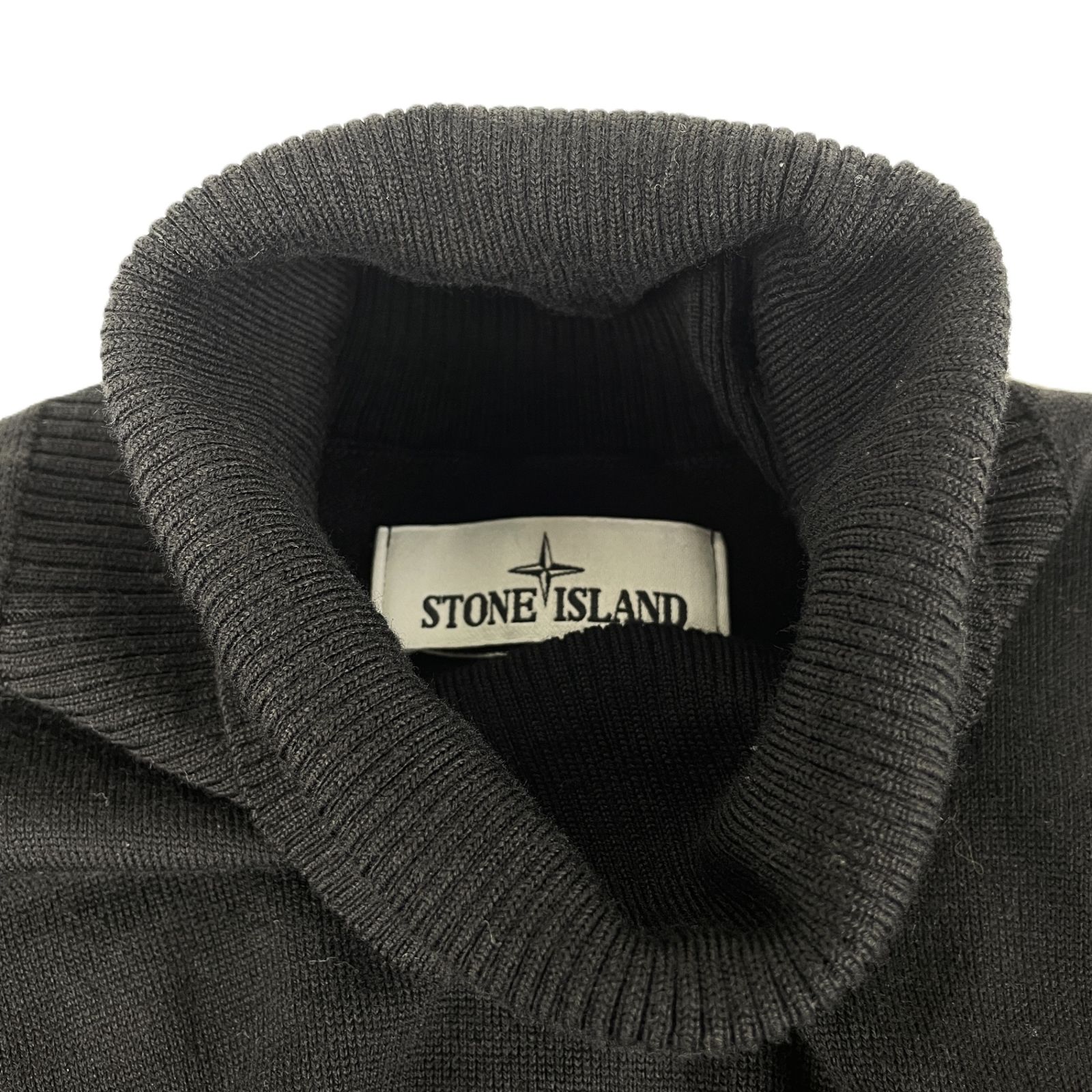 STONE ISLAND ストーンアイランド 7715525C4 ウール タートルネック