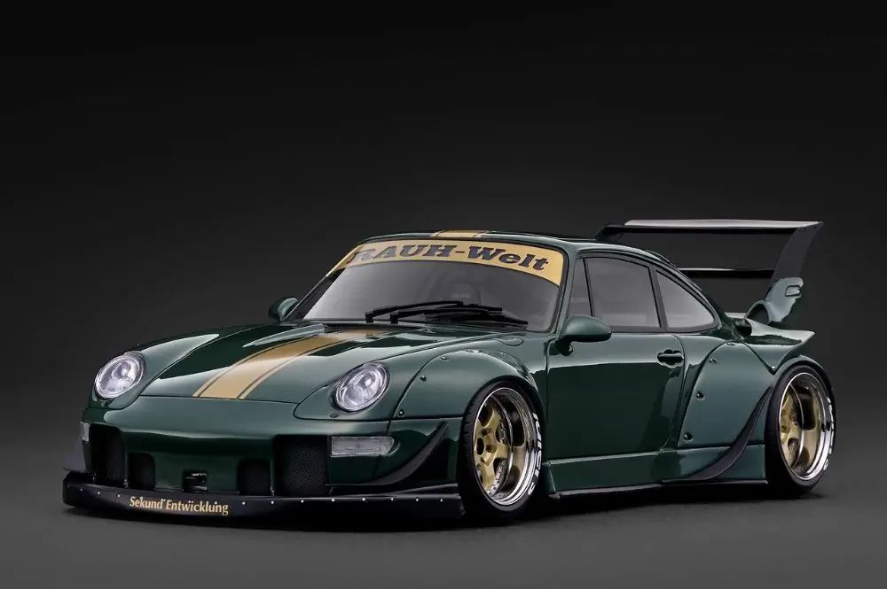 RWB 993 Green Metallic (1/18 Scale)