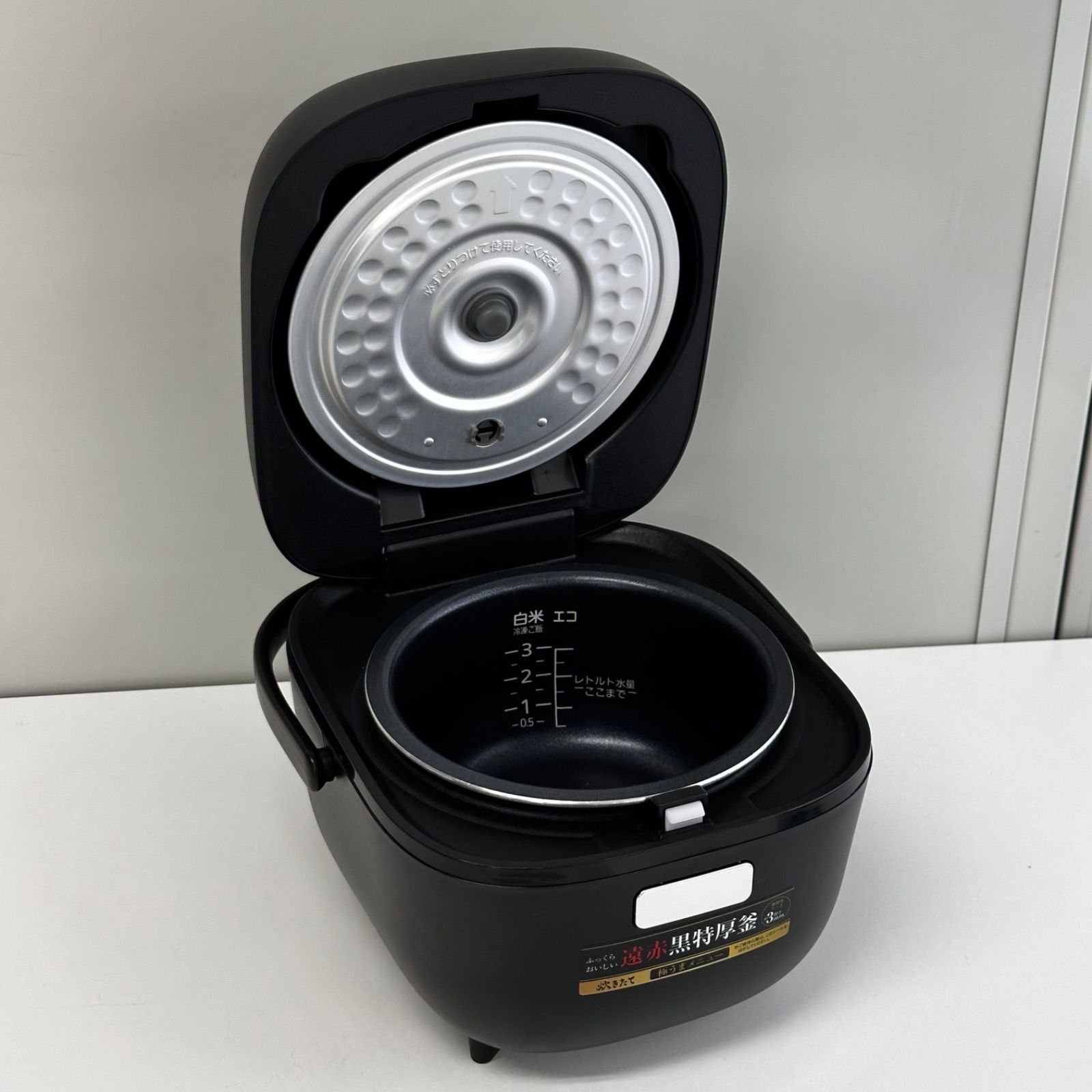 φ送料込！美品 2024年製 TIGER タイガー 炊飯器 JBS-A055 KM マット