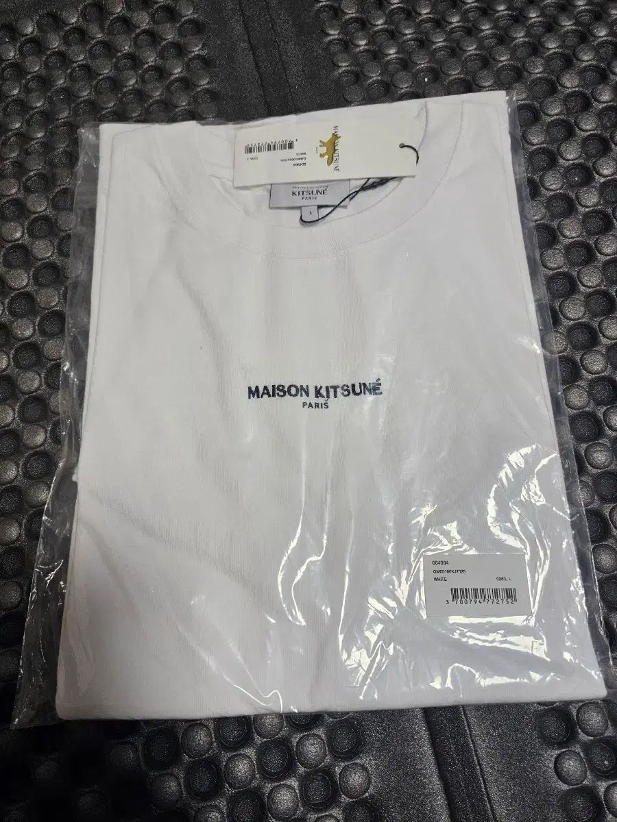 メゾンキツネ 白 半袖 Tシャツ L