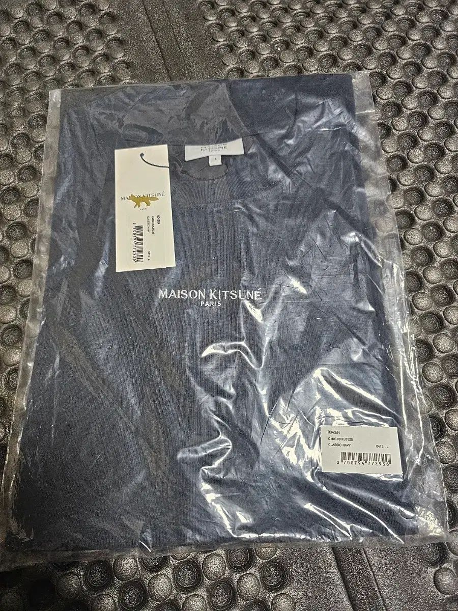 メゾンキツネ Classic ネイビー Tシャツ L 新品