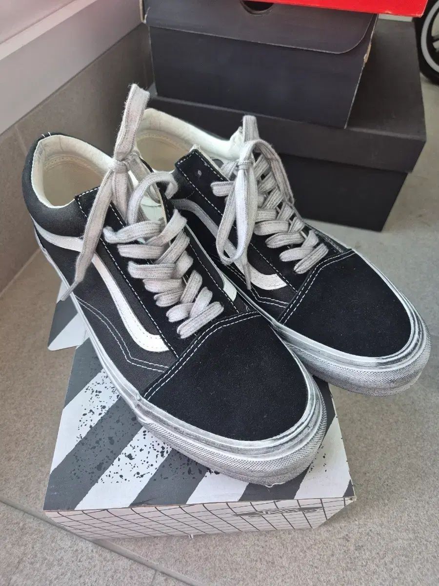 VANS ストレスド オールドスクール 新品 280