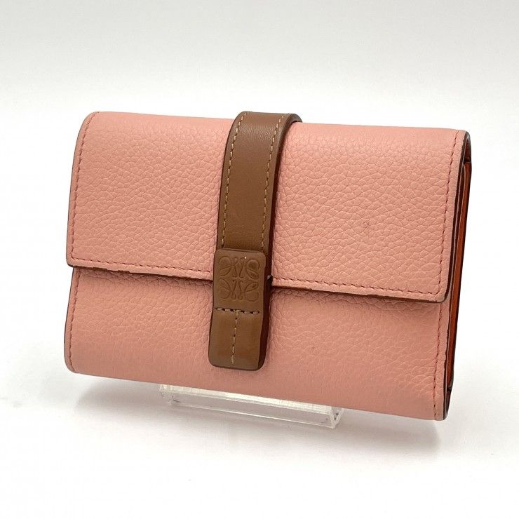 LOEWE（ロエベ）スモール バーティカル ウォレット 三つ折り財布 ピンク レザー アナグラム レディース 262125【中古】