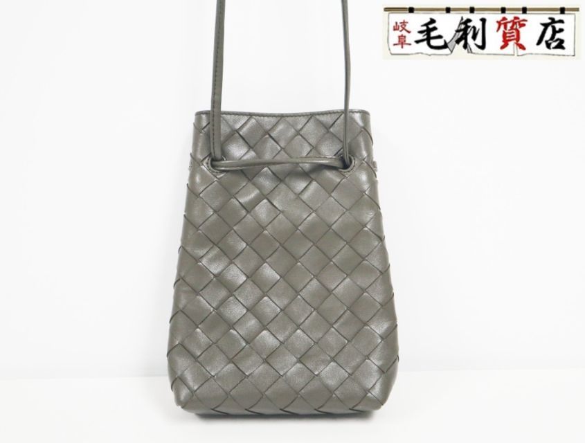 ボッテガ ヴェネタ BOTTEGA VENETA イントレチャート カーキ レザー ショルダー ユニセックス 美品 バッグ