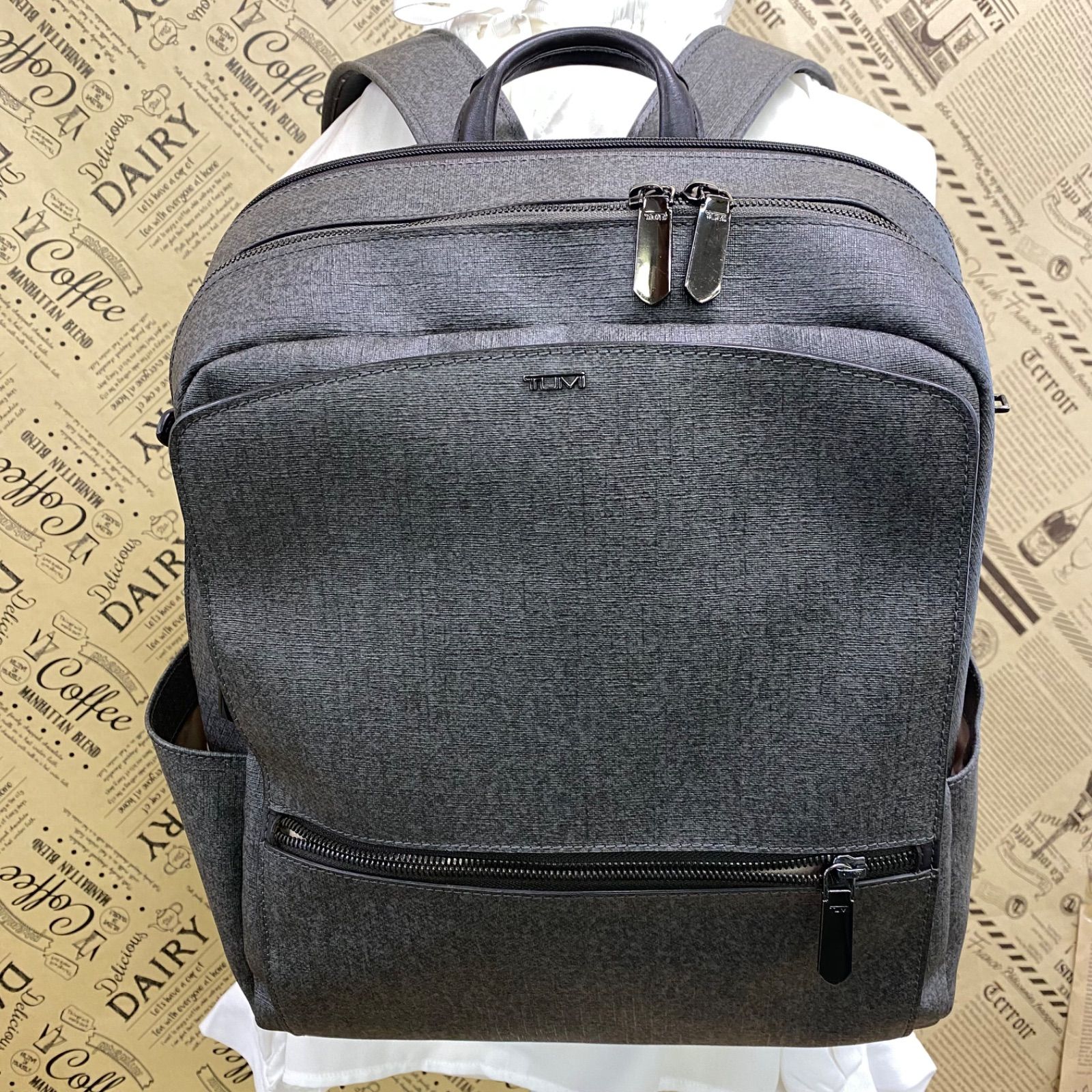トゥミ TUMI リュック ビジネス ブリーフケース グレー バックパック