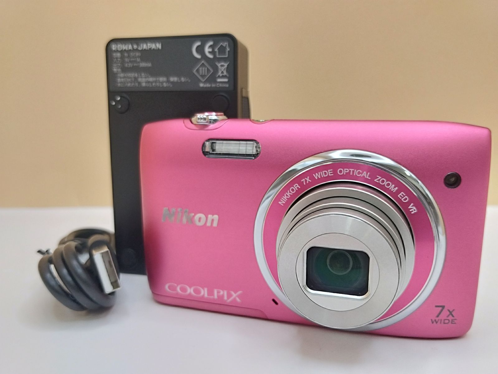 Nikon COOLPIX S3500 Pink 20.1MP 7x ズーム デジタルカメラ 充電器付き 20260513